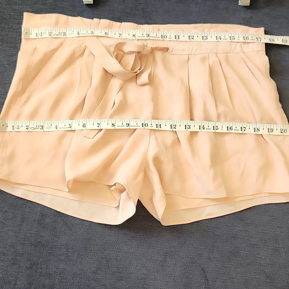 Ramy Brook Cream Silk Paperbag Shorts Sz 8